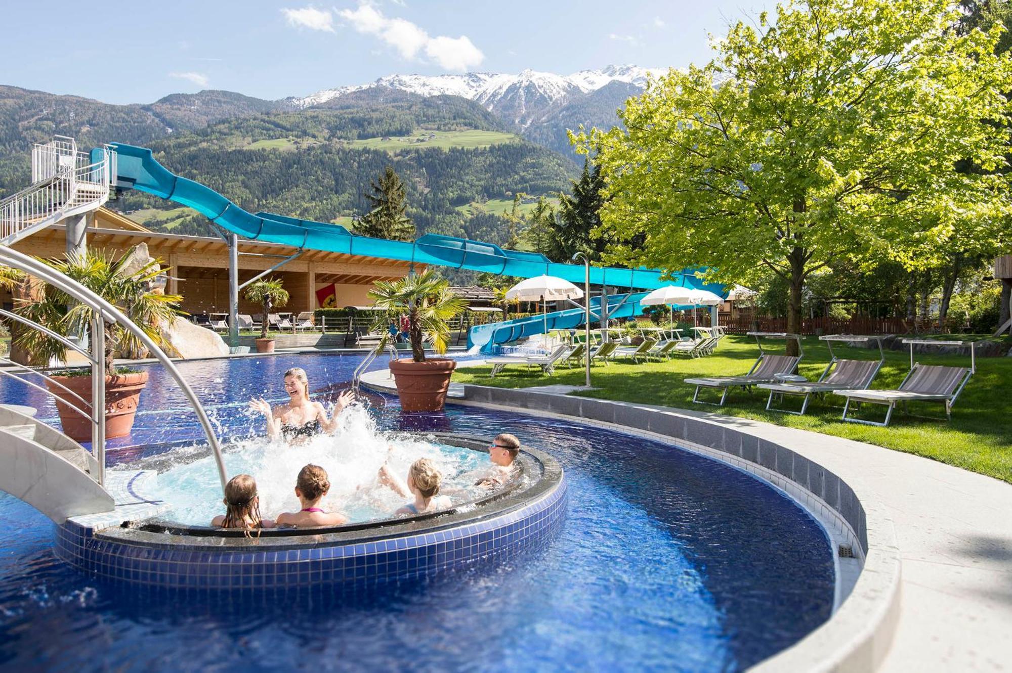 Hotel Prokulus Натурно Екстер'єр фото